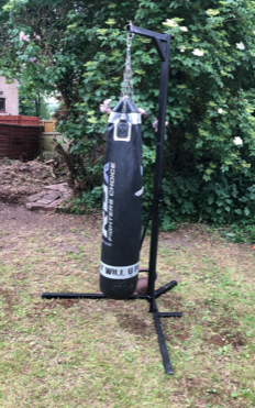 PUNCH BAG STAND FREE STANDING