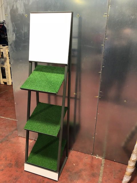 3 SAMPLE GRASS STAND APEX SIDES